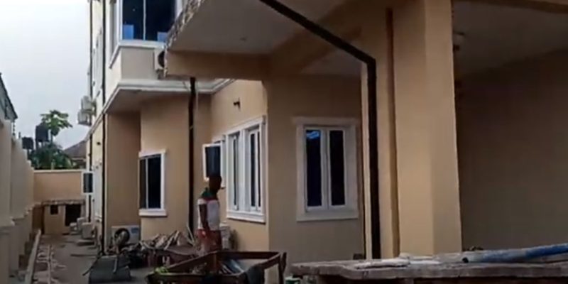 5 bedroom duplex construction work