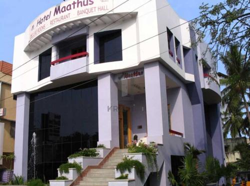 LUXURY-HOTEL-DESIGN-PLAN