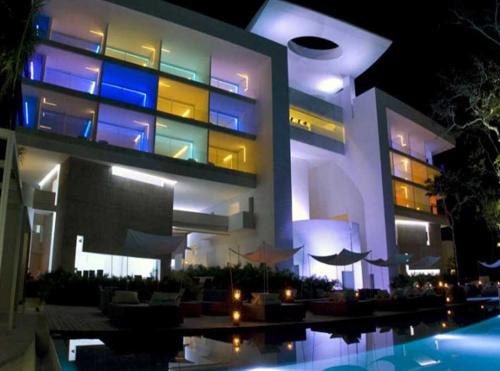 Modern-Hotel-Exterior-Design-Plan