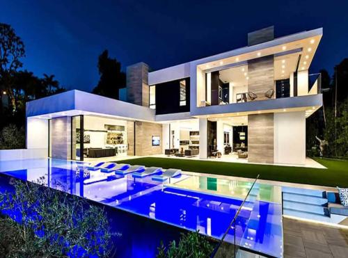 Modern-Mansion-House-Design