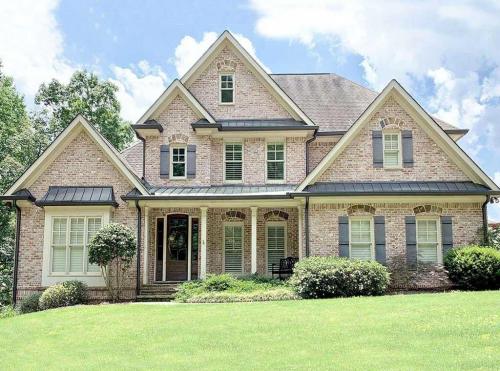 Traditional-house-plan-design